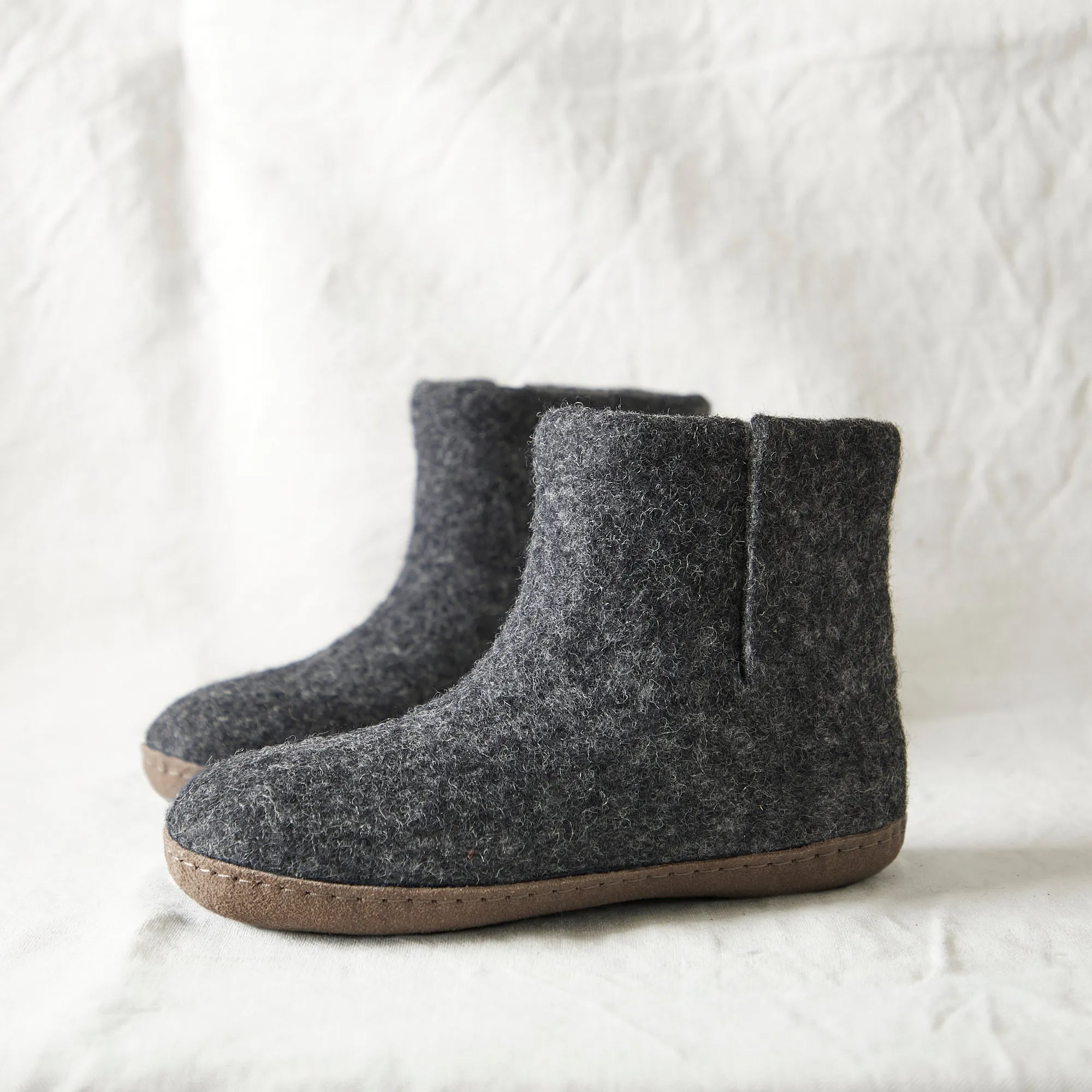 BIDI Handmade Felt Unisex Slipper Boot Suede Sole