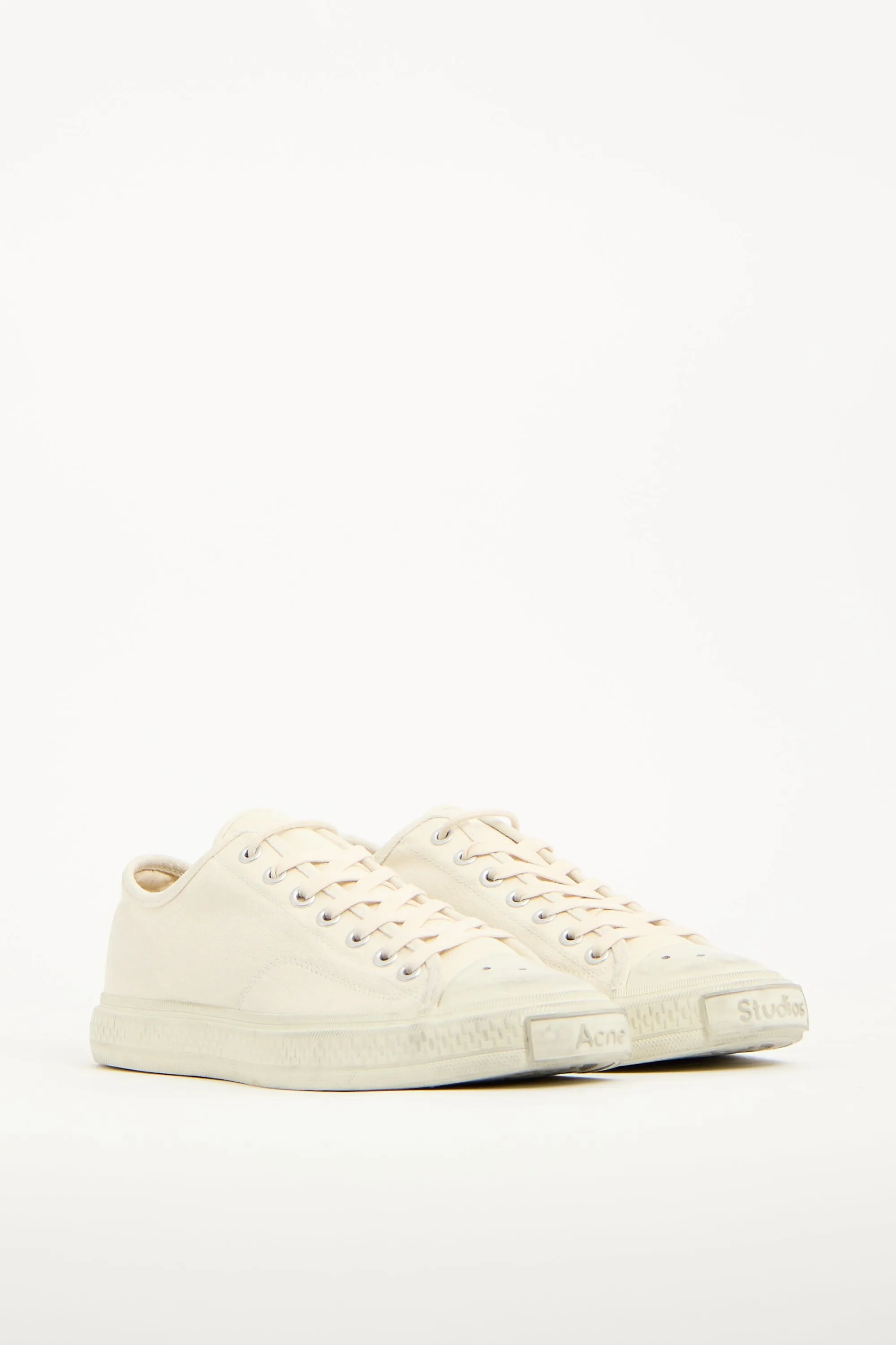 Cream Canvas Low Top Sneaker